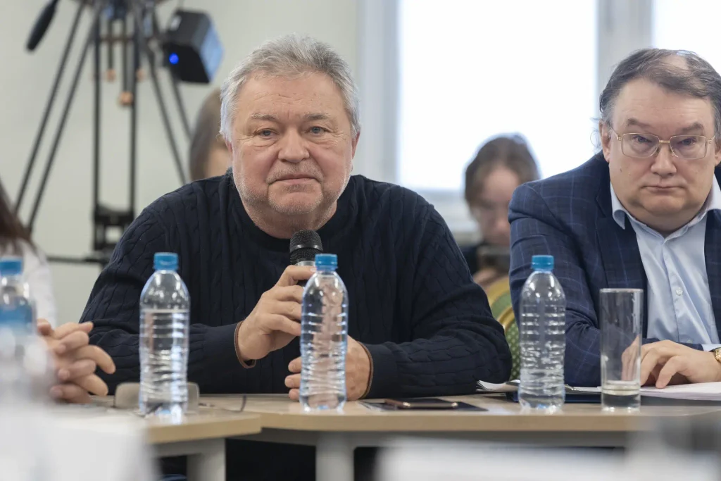 Дерево без корней не растёт